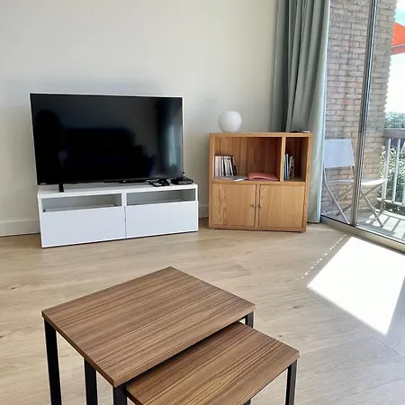 Apartament Lumineux A 700 M De La *